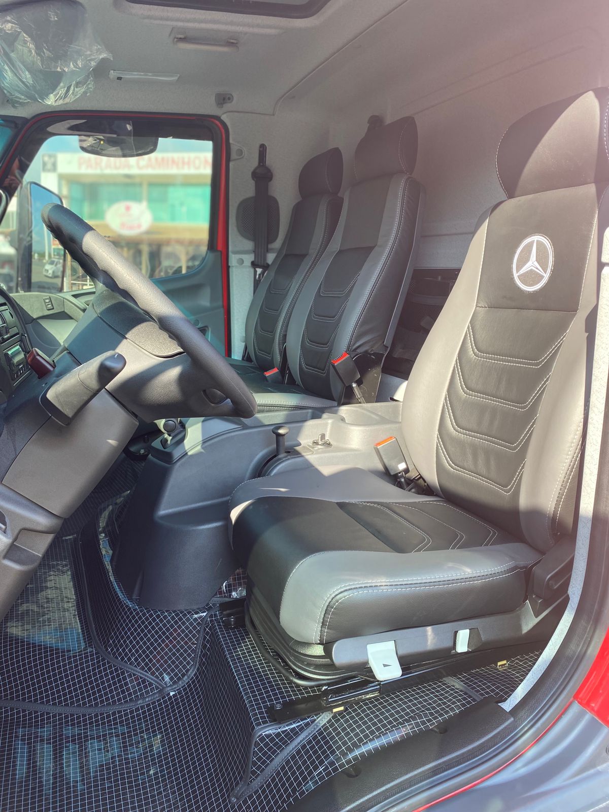 WhatsApp Image 2022-06-08 at 09.16.02 (2).jpeg