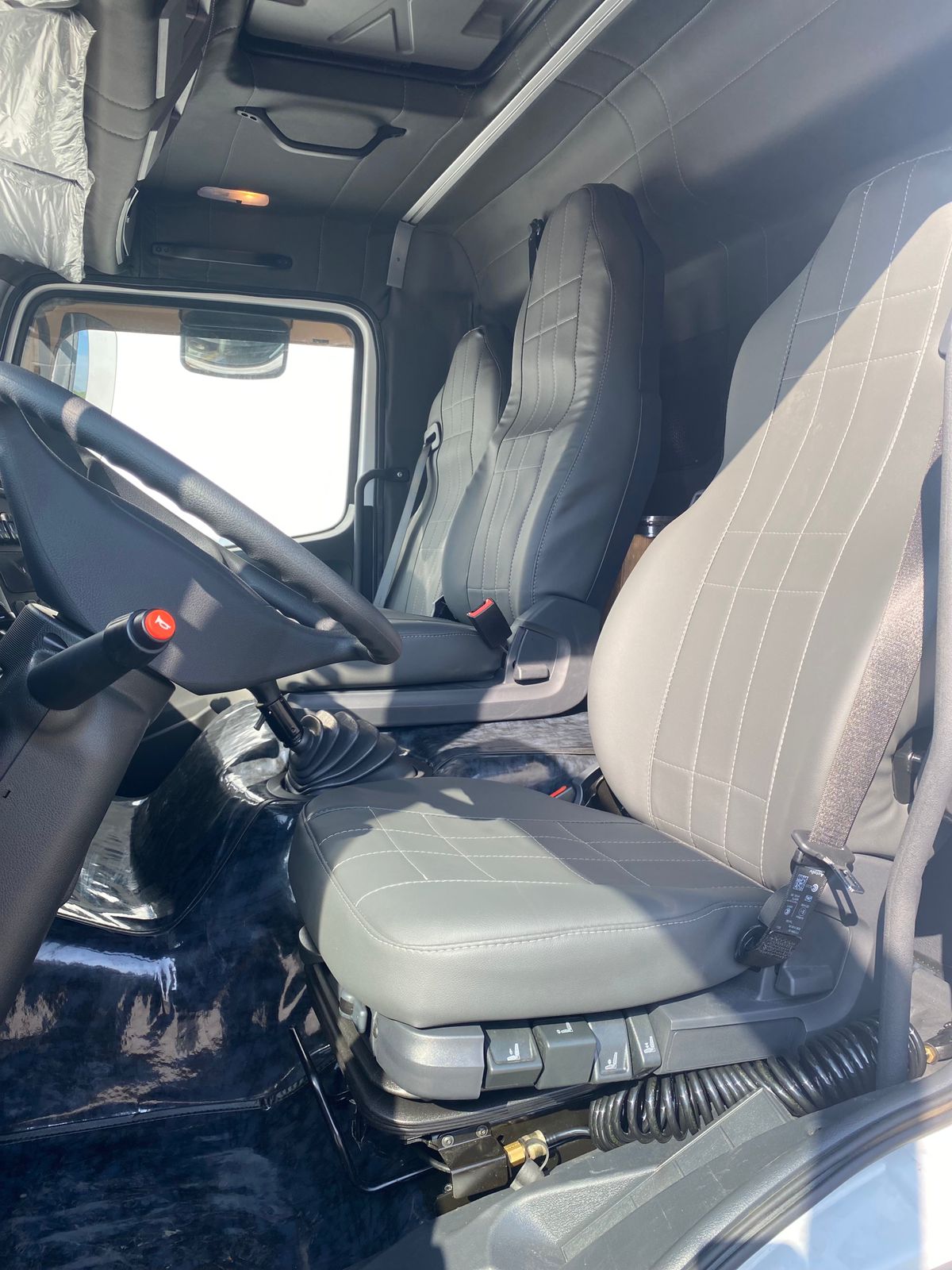 WhatsApp Image 2022-06-08 at 09.16.02 (1).jpeg